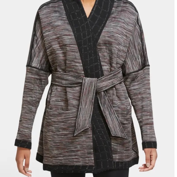 NIKE YOGA shacket Therma-FIT Luxe Jacquard REVERSIBLE Size 2X-Women's - Picture 7 of 10